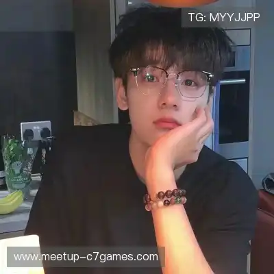 焦轲益